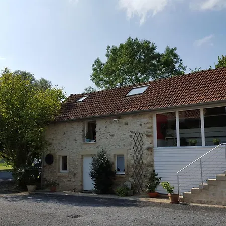 Domaine Du Moulin De L'etang Nocleg ze śniadaniem Châtillon-sur-Marne