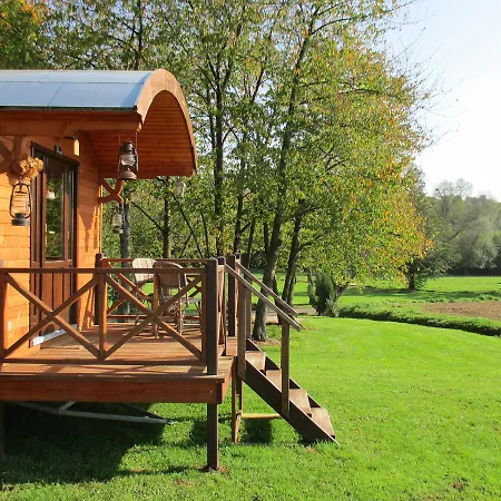 Domaine Du Moulin De L'etang Bed & Breakfast Chatillon-sur-Marne